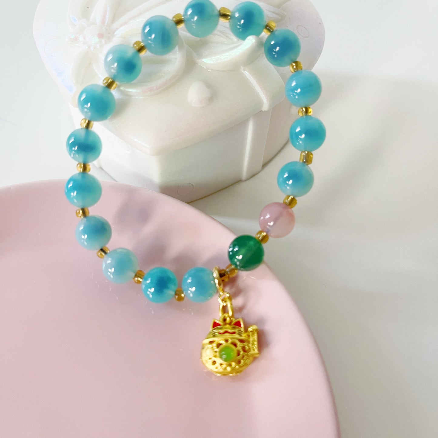 Fancy Colored Agate Cat Beads Bracelet