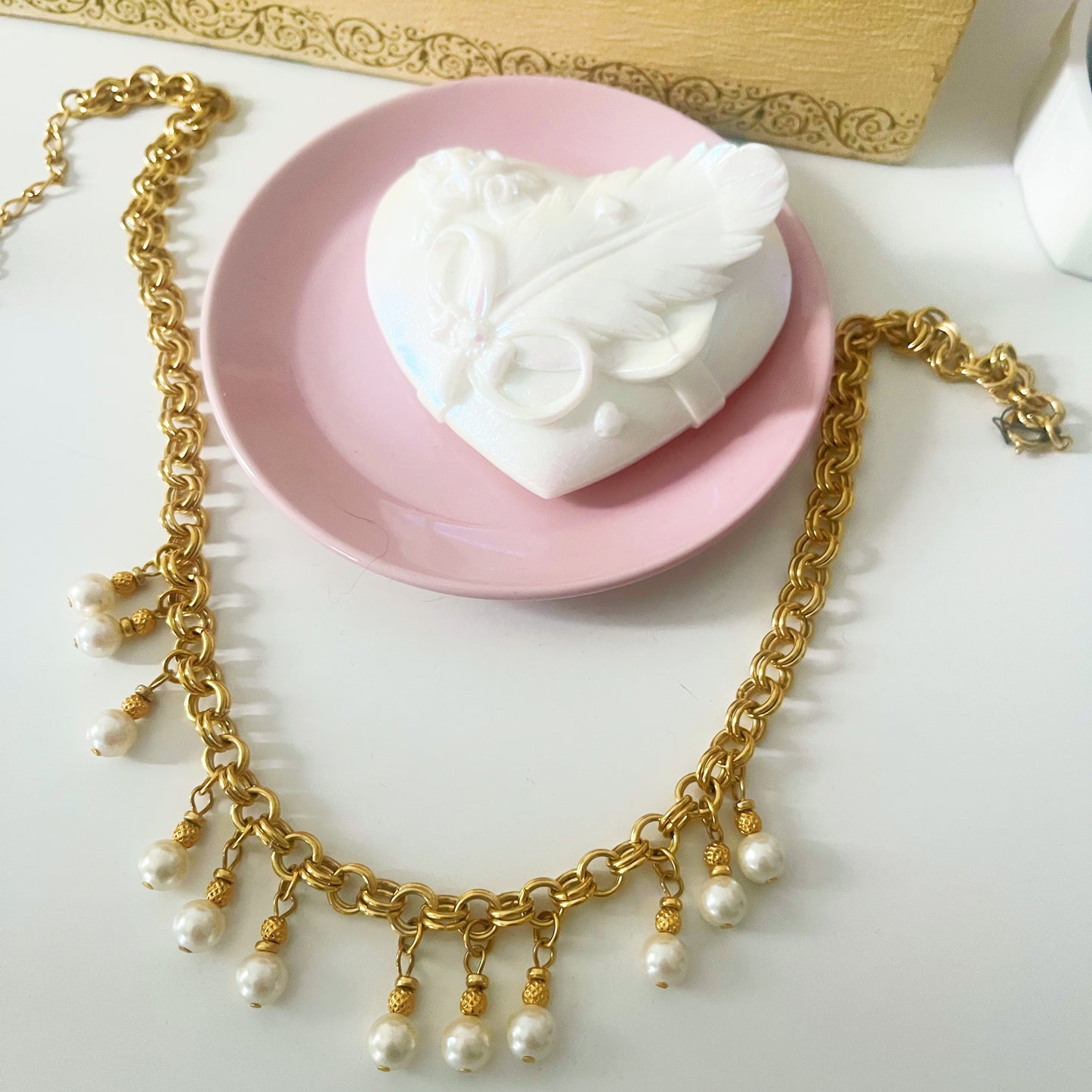 Vintage 1970s Style Pearl Necklace